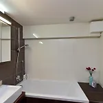 Palmovka 아파트 *